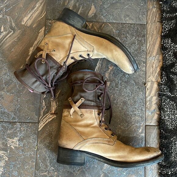 Matisse Coconuts Mollie 2 Combat Boots - Picture 1 of 15